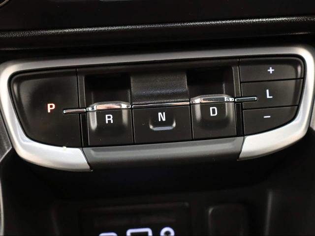 Used 2024 GMC Terrain SLT image 29