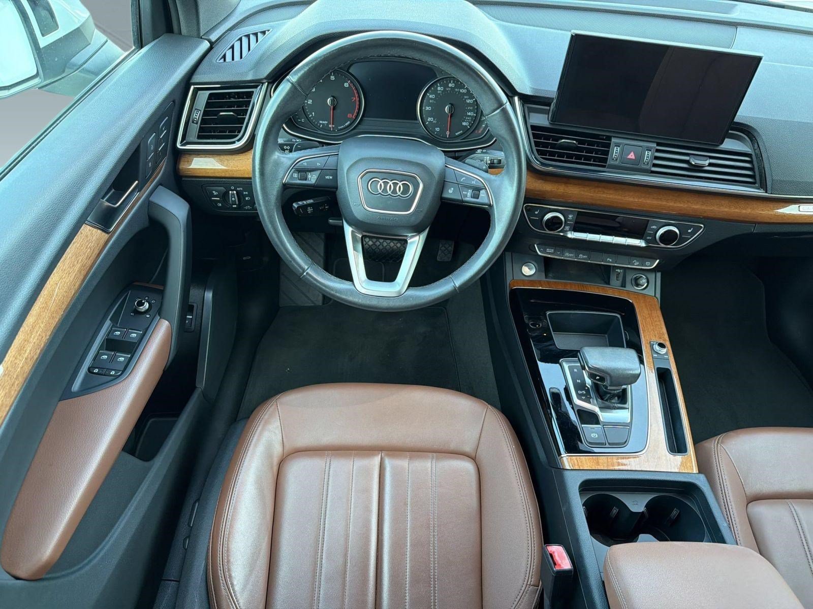 Used 2023 Audi Q5 2.0T Premium w/ Convenience Package AWD/4WD image 27