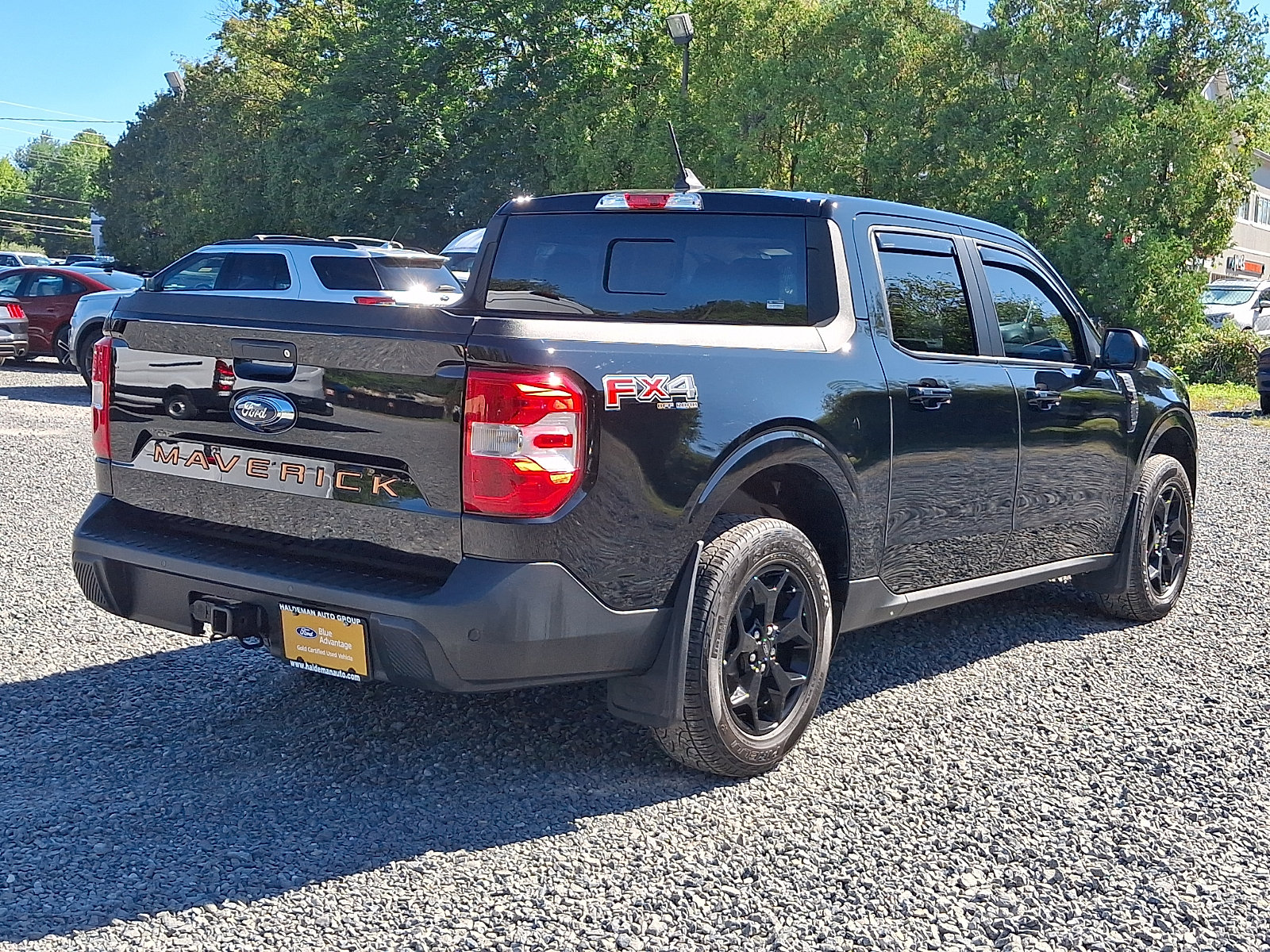Certified 2024 Ford Maverick Lariat w/ FX4 Off-Road Package AWD/4WD image 7