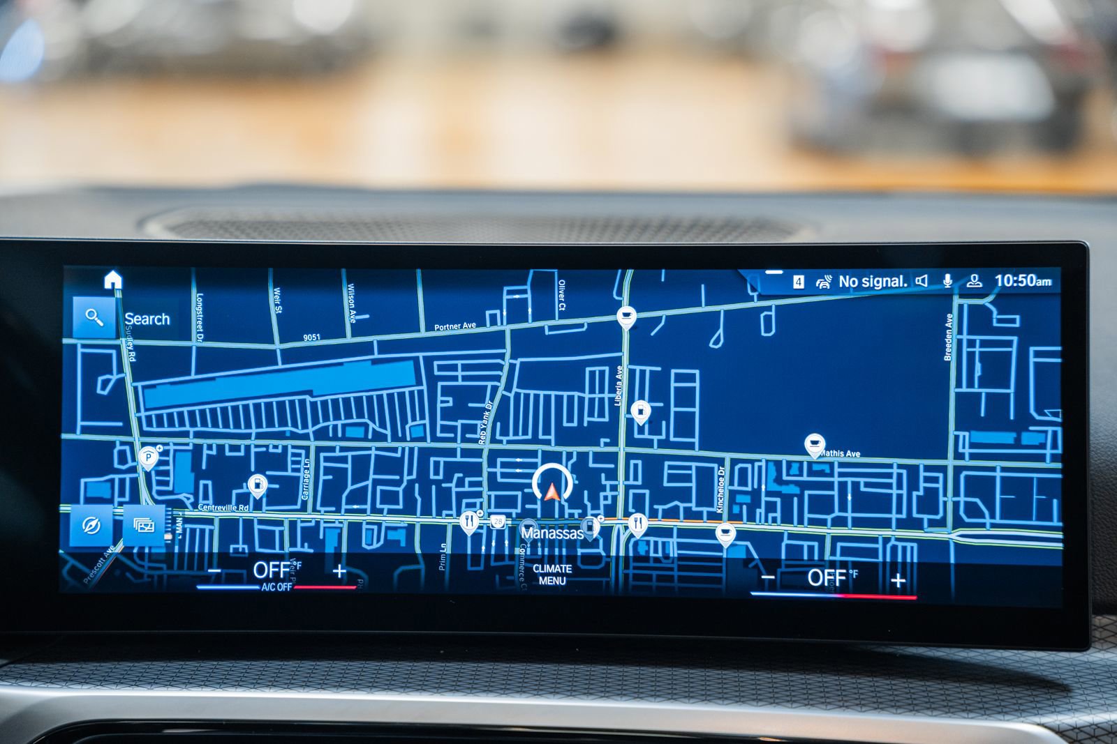 Used 2023 BMW 330i xDrive Sedan w/ M Sport Package image 23