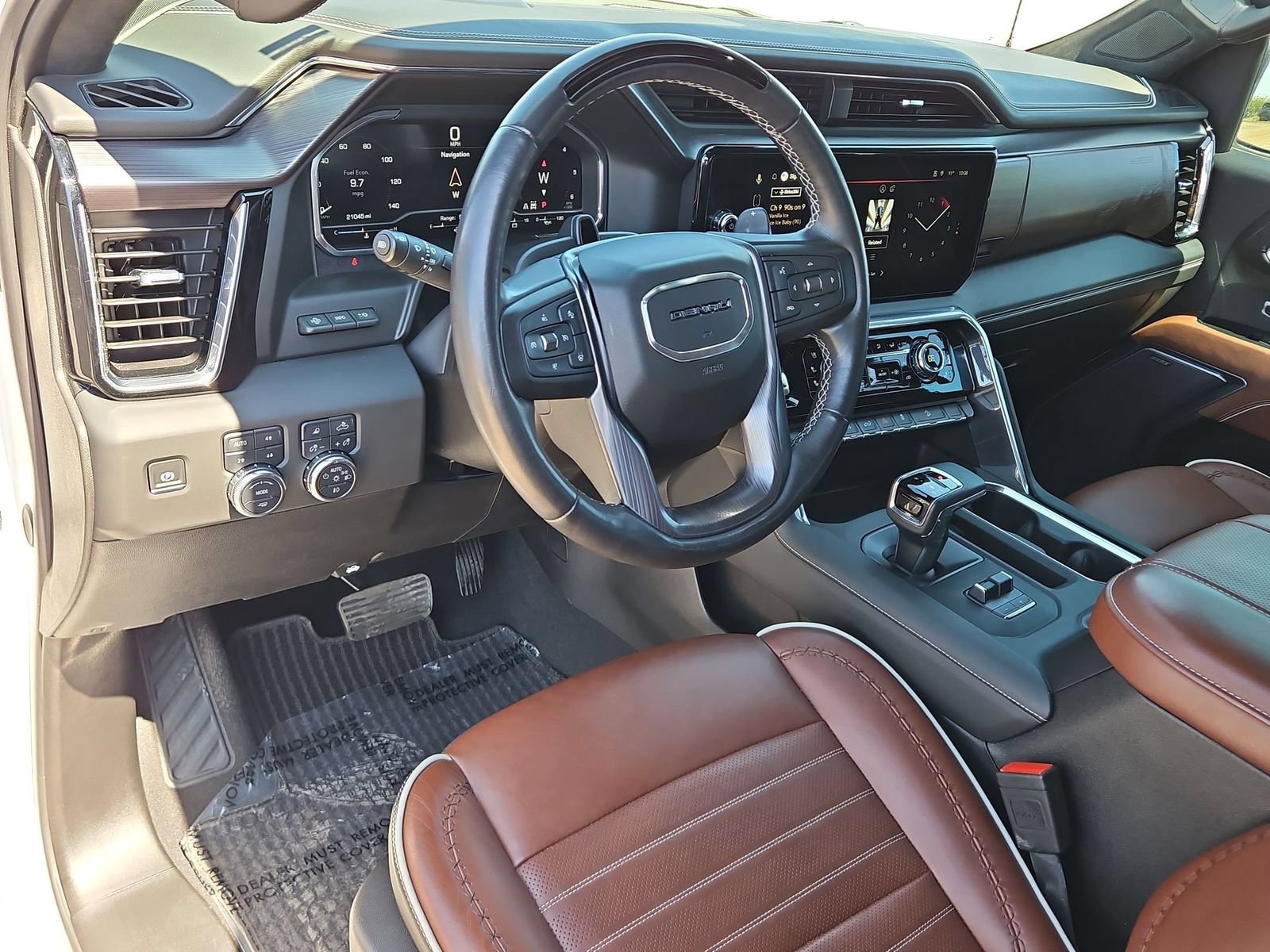 Used 2025 GMC Sierra 1500 Denali Ultimate AWD/4WD image 13
