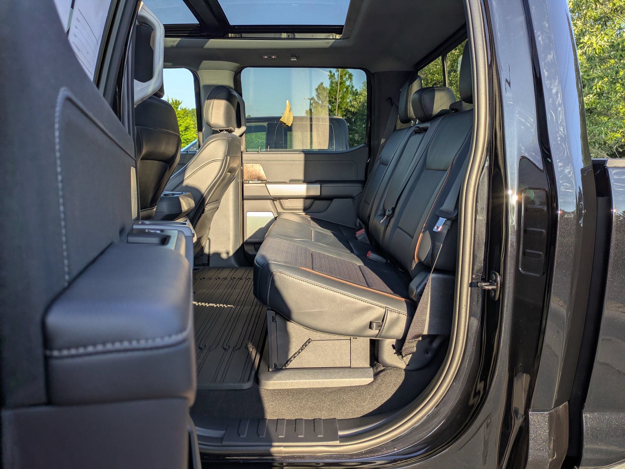 Certified 2026 Ford F350 Lariat w/ Lariat Ultimate Package AWD/4WD image 29