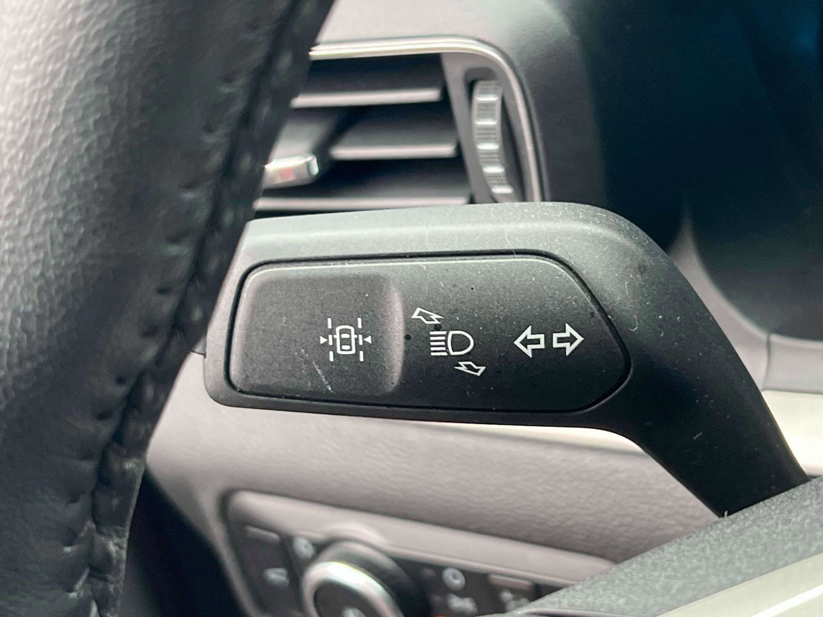 Certified 2023 Ford Explorer XLT w/ Equipment Group 202A image 21