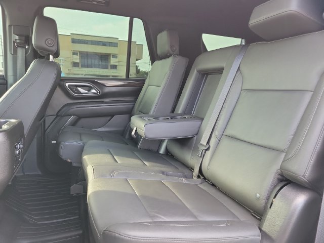 Used 2023 Chevrolet Tahoe LT w/ LT Signature Plus Package RWD image 16