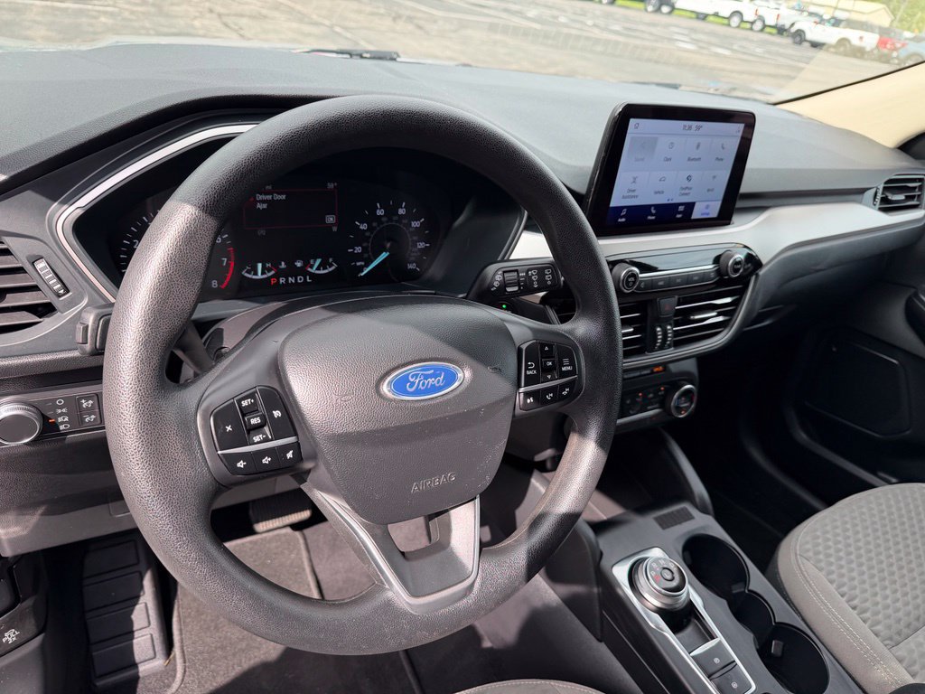 Certified 2020 Ford Escape SE AWD/4WD image 30