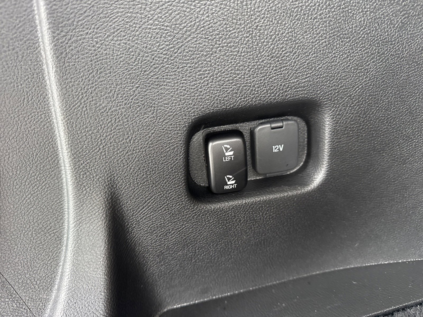 Certified 2024 Ford Edge Titanium w/ Titanium Elite Package image 41