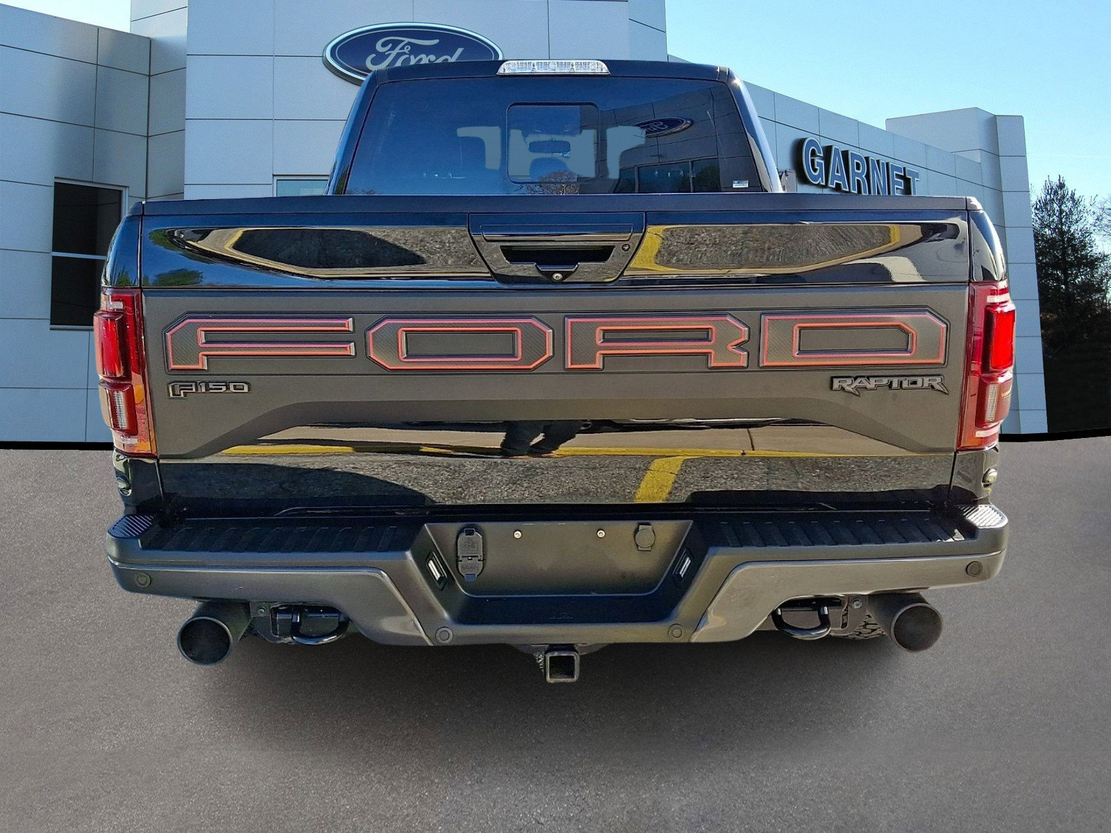 Certified 2020 Ford F150 Raptor w/ Equipment Group 802A Luxury image 3