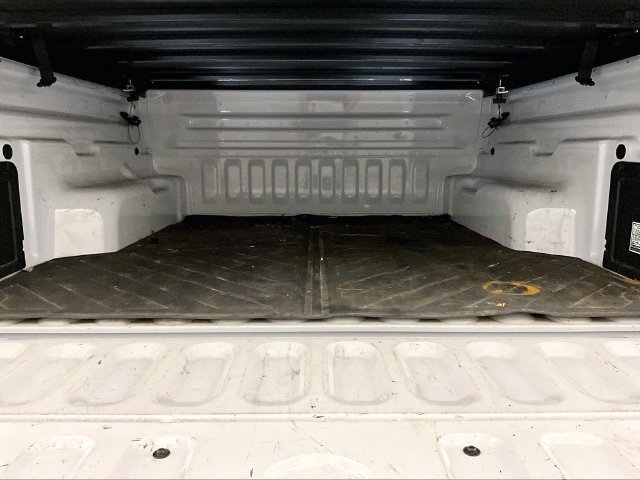 Certified 2025 Ford Maverick XL FWD image 32