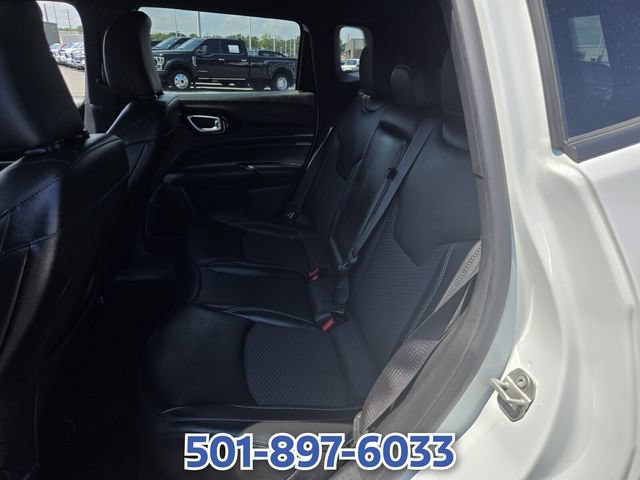 Used 2024 Jeep Compass Latitude w/ Altitude Special Edition AWD/4WD image 11