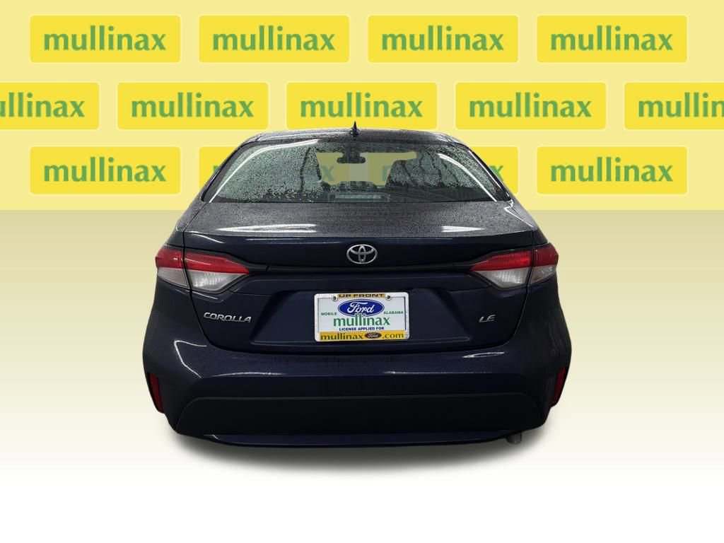 Used 2021 Toyota Corolla LE image 4