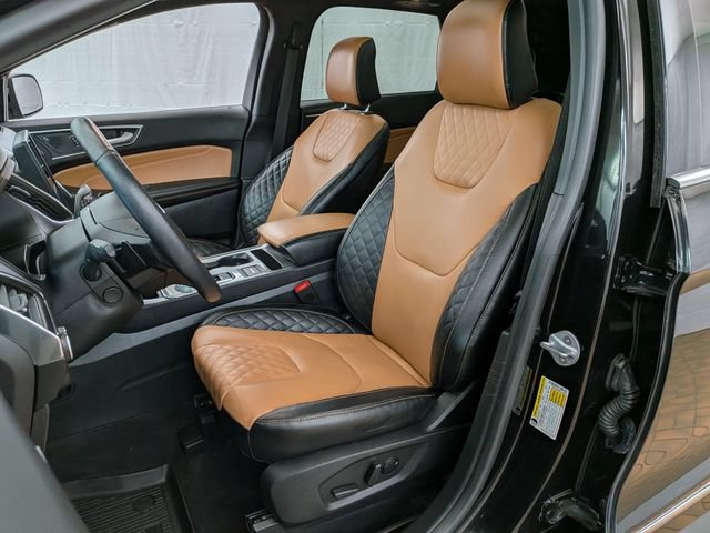 Certified 2024 Ford Edge Titanium w/ Titanium Elite Package AWD/4WD image 11
