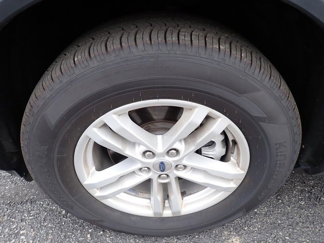 Certified 2023 Ford Explorer XLT w/ Equipment Group 202A image 12