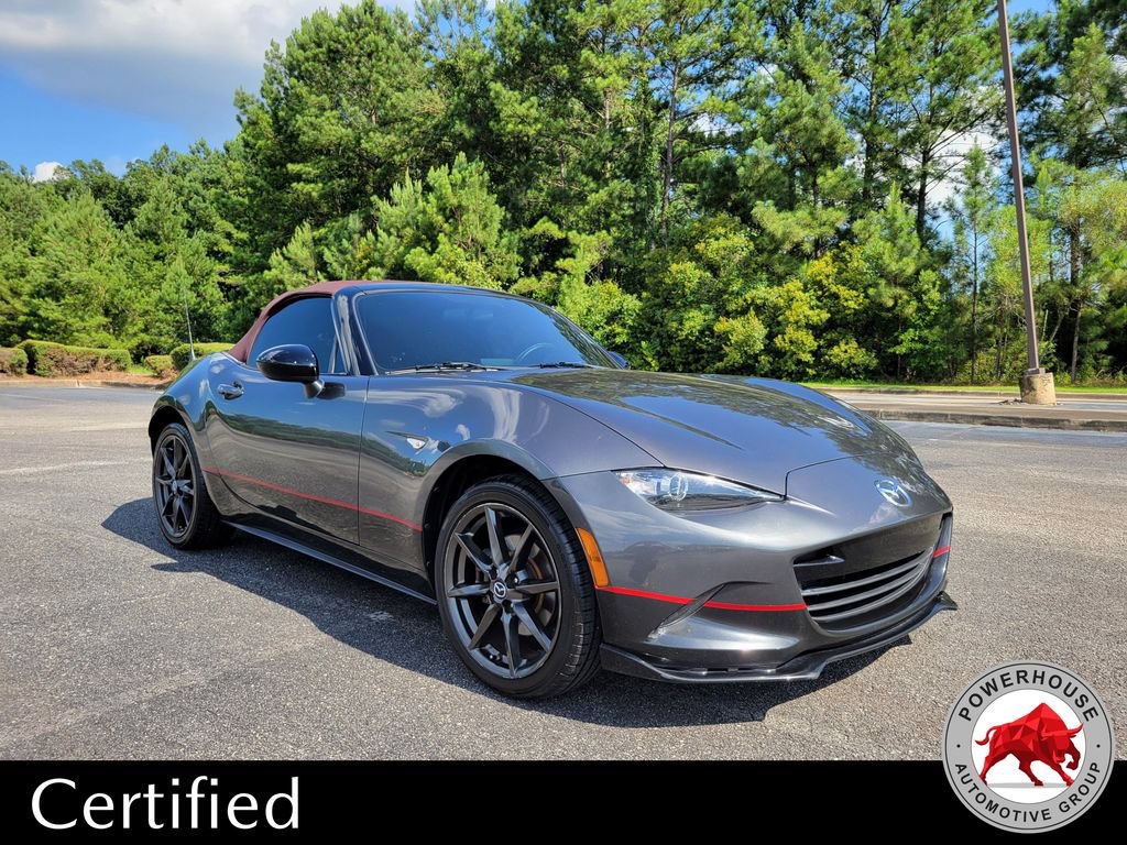 Used 2018 MAZDA MX-5 Miata Club RWD image 9