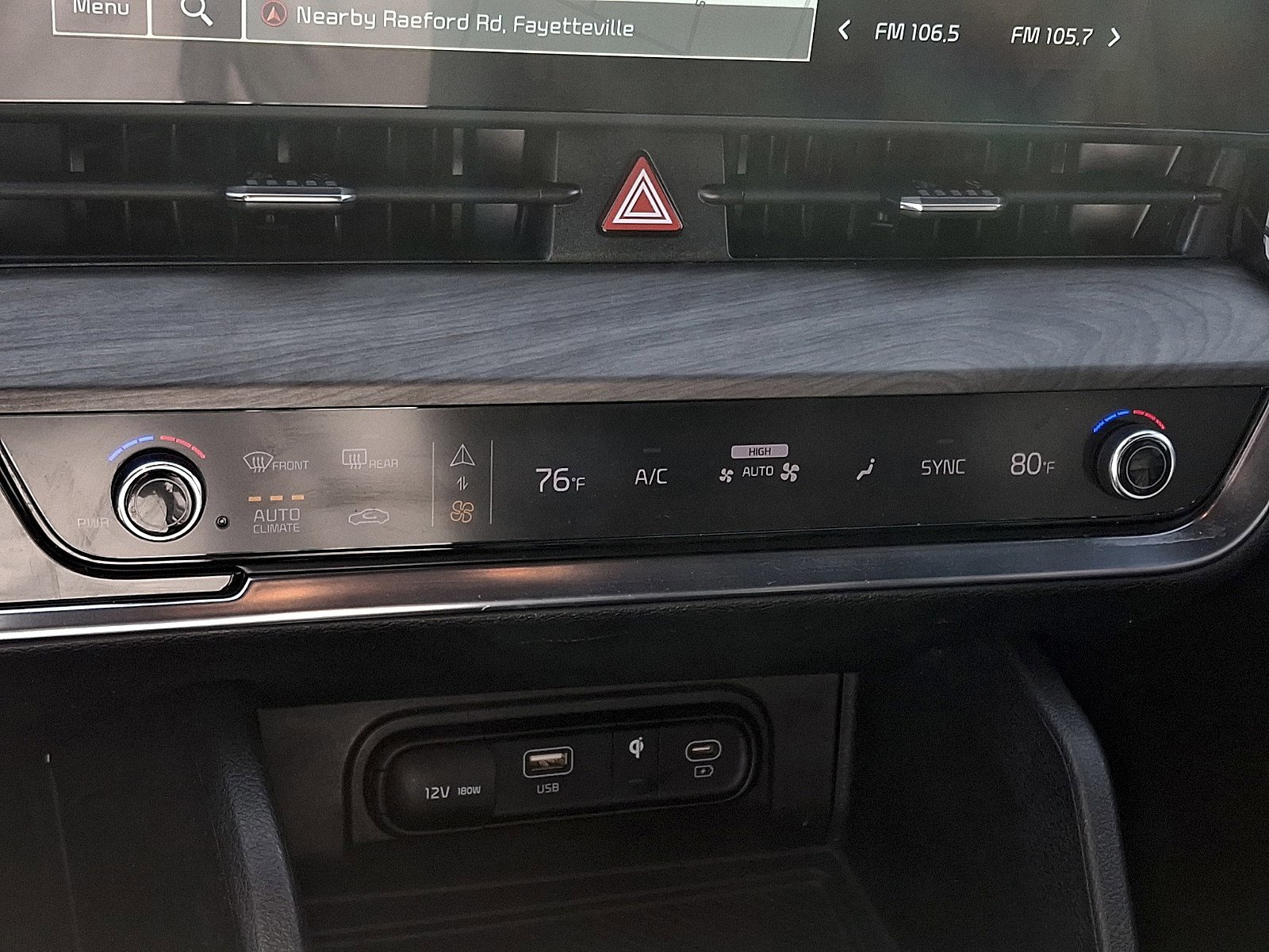 Used 2023 Kia Sportage X-Line AWD/4WD image 14