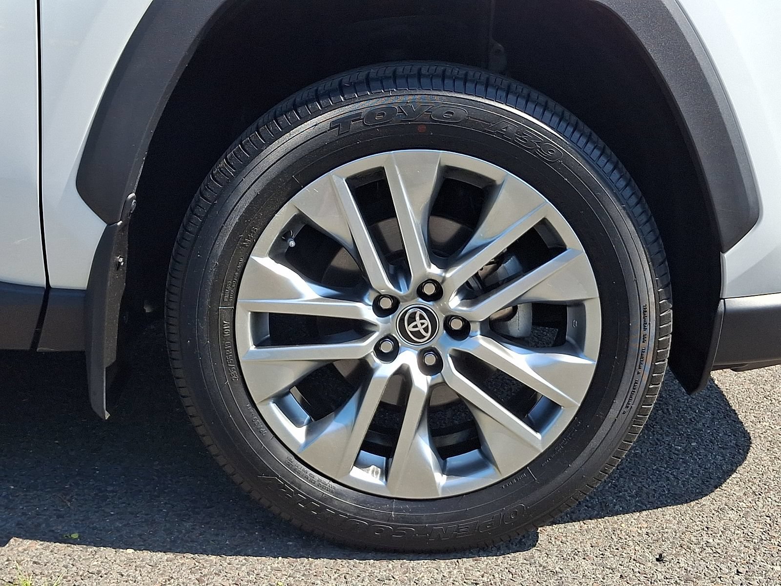 Used 2024 Toyota RAV4 Limited w/ Weather Package AWD/4WD image 9