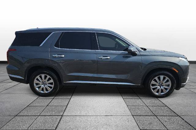Used 2024 Hyundai Palisade SEL FWD image 4