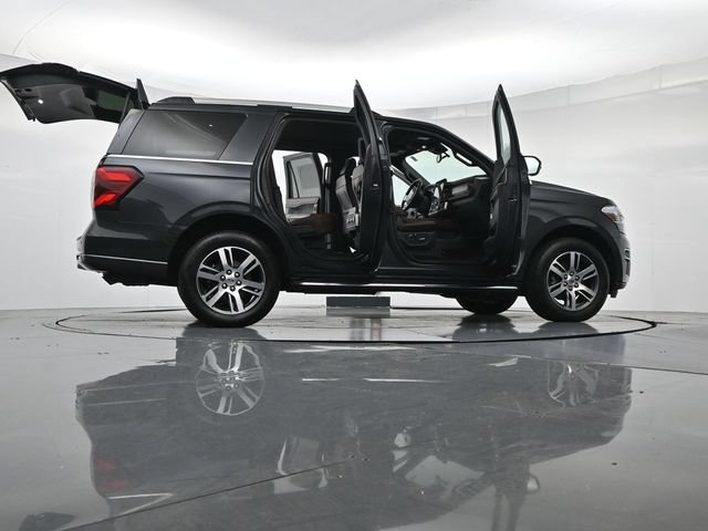 Certified 2023 Ford Expedition Limited AWD/4WD image 58