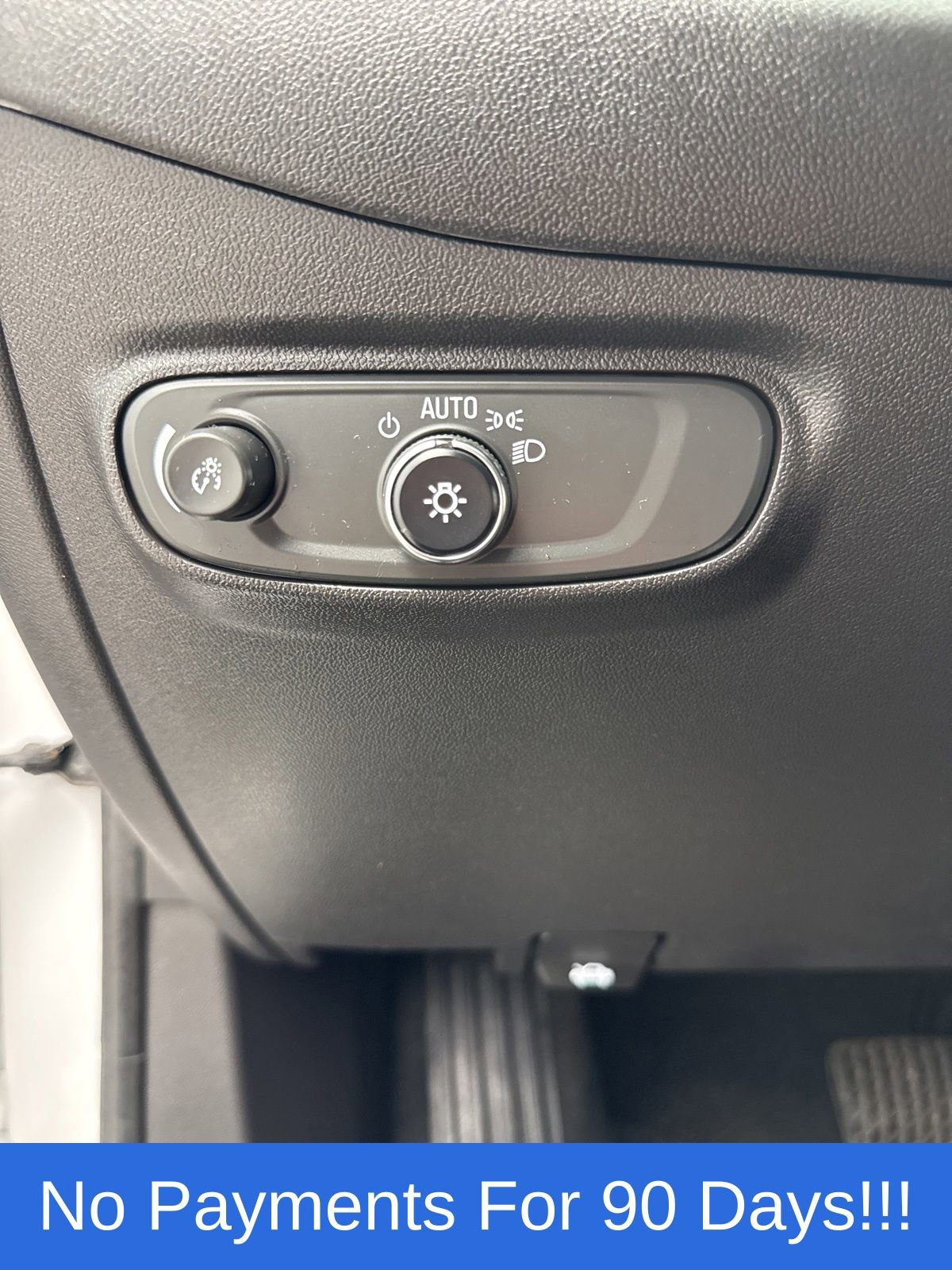 Used 2022 Chevrolet Equinox LT FWD image 14