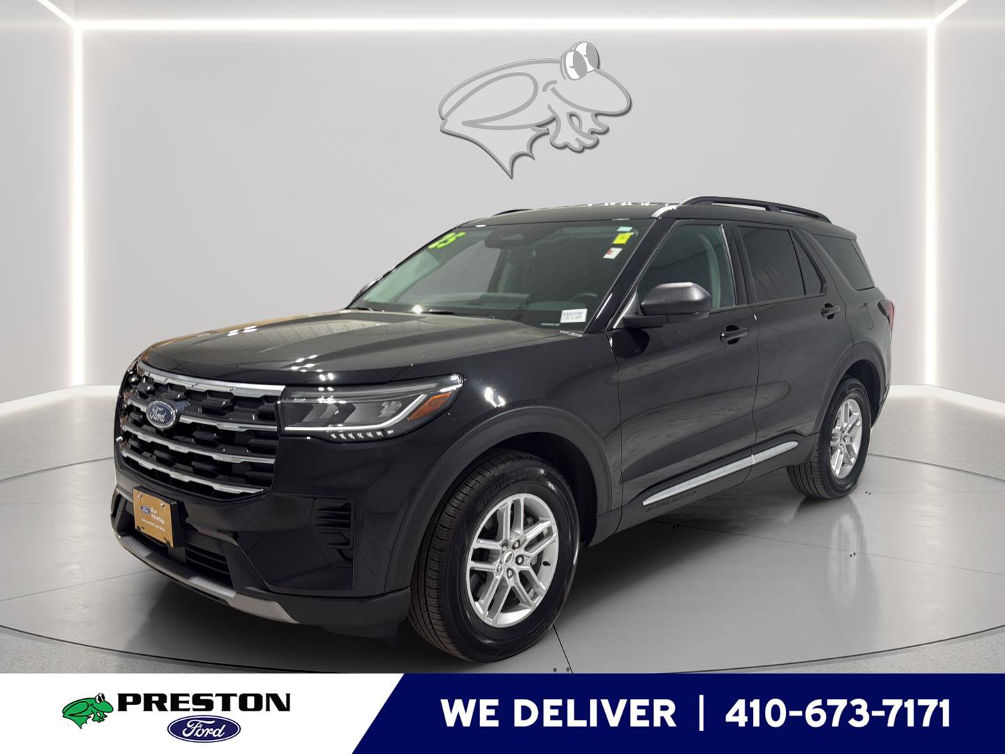 Certified 2025 Ford Explorer Active image 1