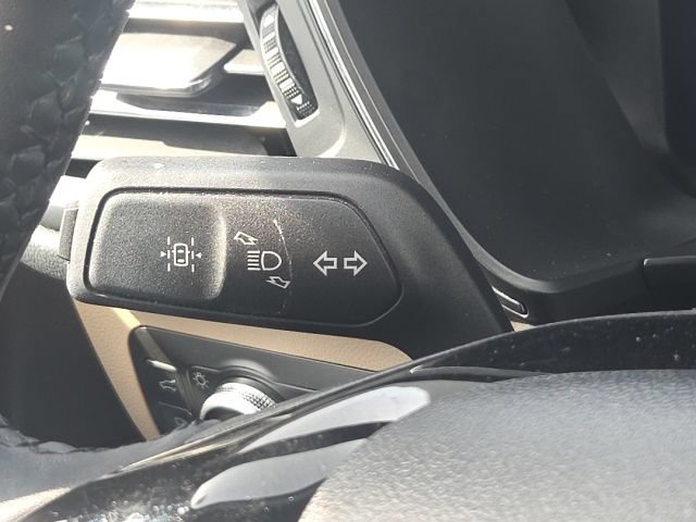 Certified 2022 Ford Escape Titanium AWD/4WD image 41