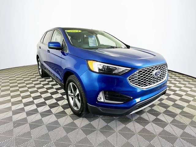 Certified 2024 Ford Edge SEL w/ Convenience Package AWD/4WD image 4