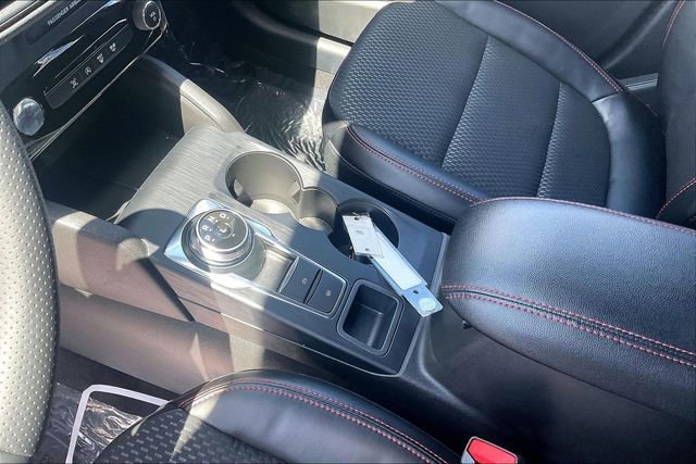 Certified 2024 Ford Escape ST-Line w/ Tech Pack #1 FWD image 15