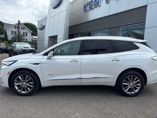 Used 2022 Buick Enclave Avenir w/ Avenir Technology Package AWD/4WD image 9