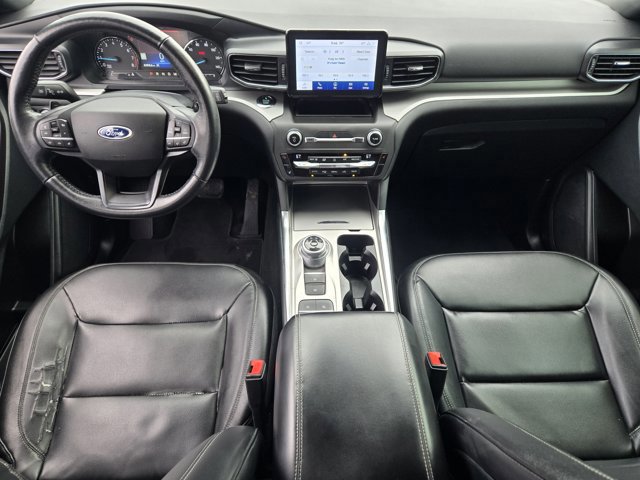 Certified 2020 Ford Explorer XLT w/ Equipment Group 202A image 24