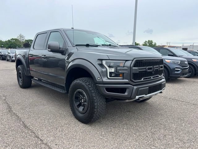 Certified 2018 Ford F150 Raptor w/ Equipment Group 802A Luxury AWD/4WD image 3