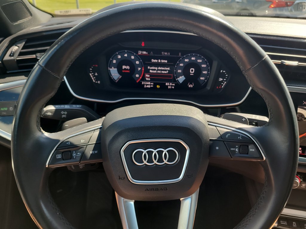 Used 2022 Audi Q3 2.0T Premium Plus w/ Premium Plus Package AWD/4WD image 24
