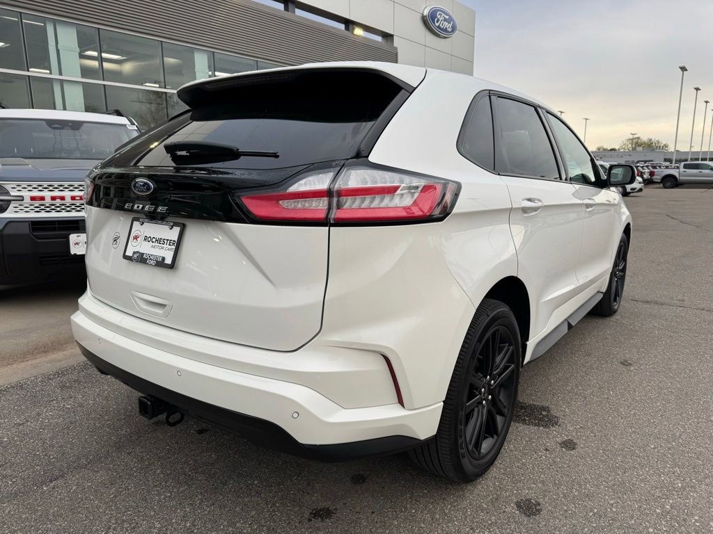 Certified 2024 Ford Edge ST-Line w/ Class II Trailer Tow Package AWD/4WD image 31