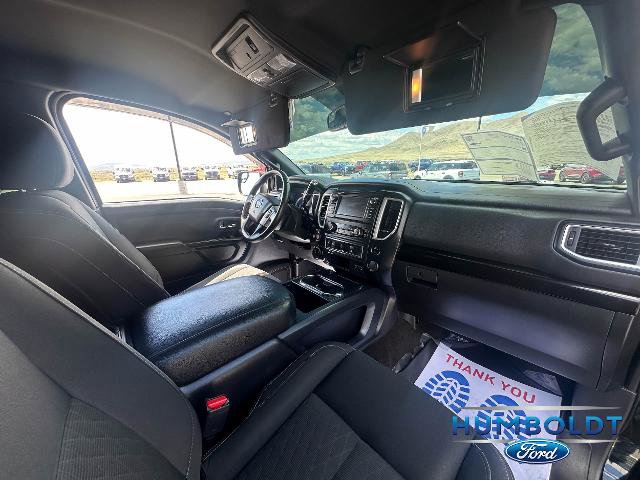 Used 2019 Nissan Titan SV w/ SV Convenience Package AWD/4WD image 28