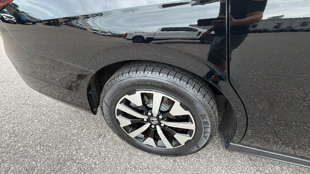 Used 2025 Honda Odyssey EX-L image 11