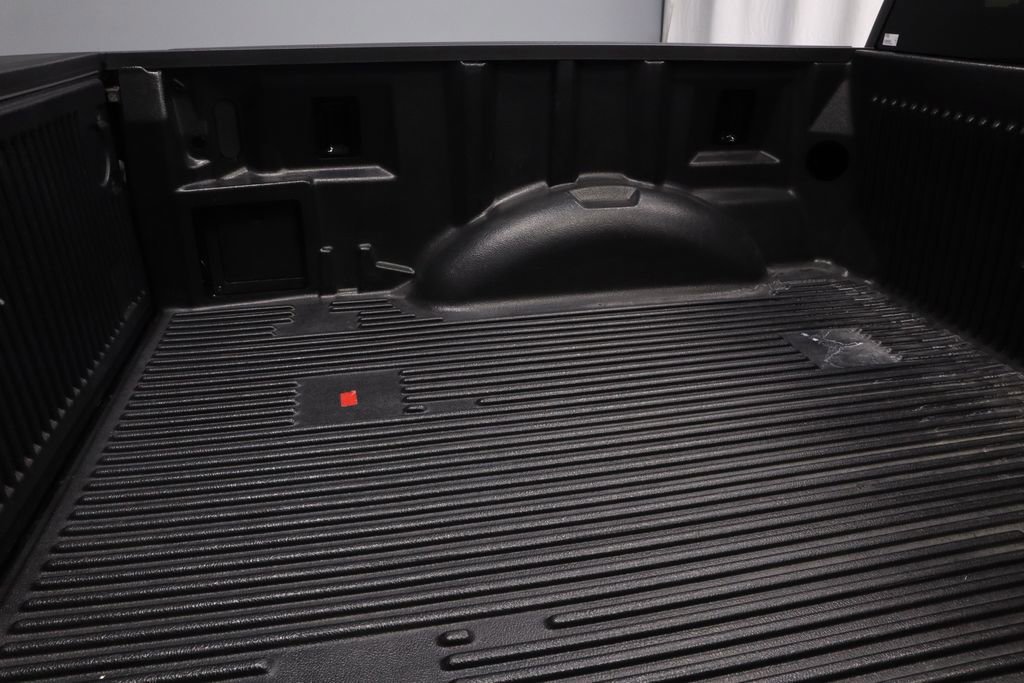 Certified 2025 Ford F150 XLT w/ Equipment Group 301A Standard image 16