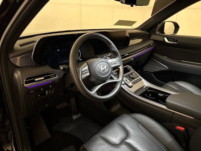 Used 2024 Hyundai Palisade Calligraphy image 6