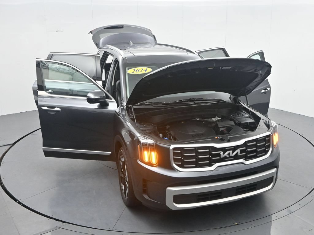 Used 2024 Kia Telluride S w/ S Sunroof Package FWD image 47