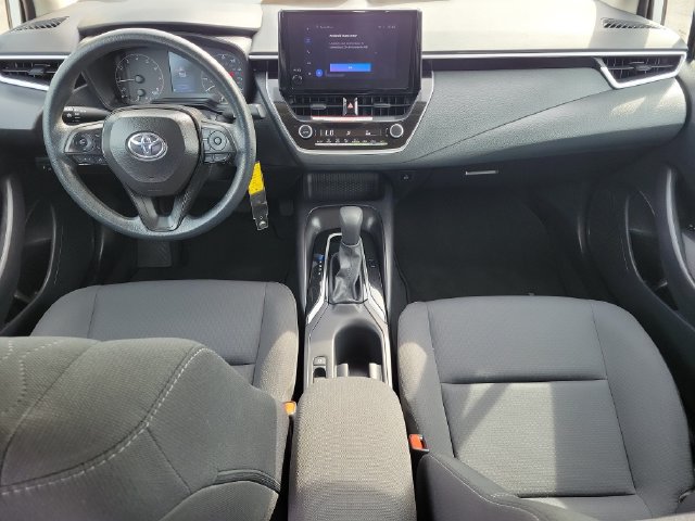 Used 2025 Toyota Corolla LE FWD image 13