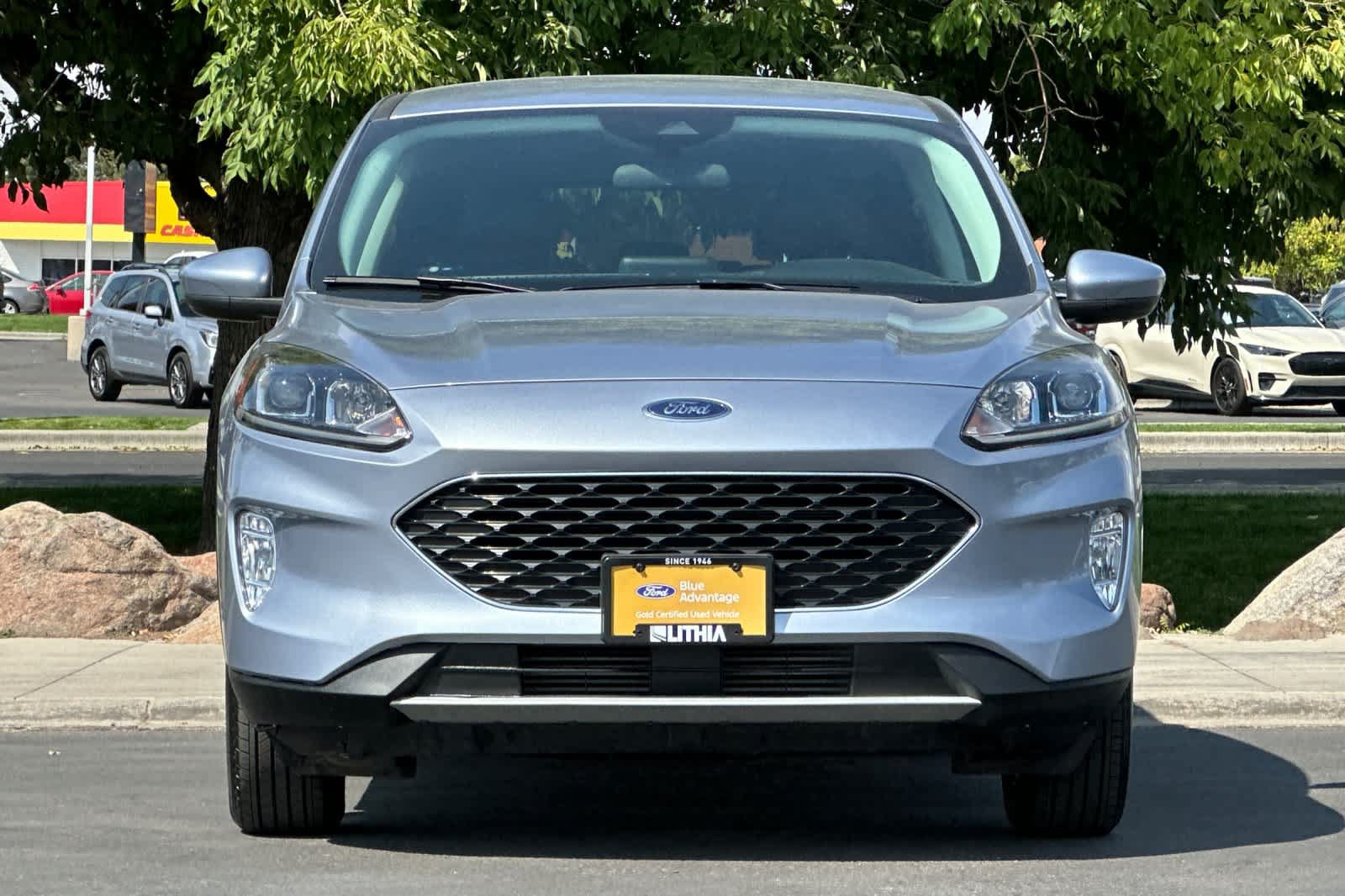 Certified 2022 Ford Escape SEL w/ Technology Package AWD/4WD image 10