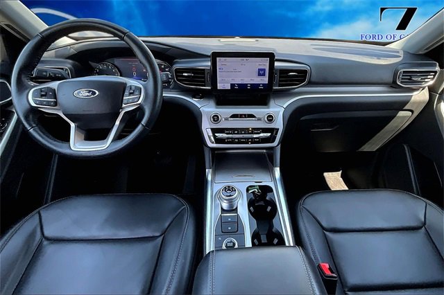 Certified 2023 Ford Explorer XLT w/ Equipment Group 202A image 15