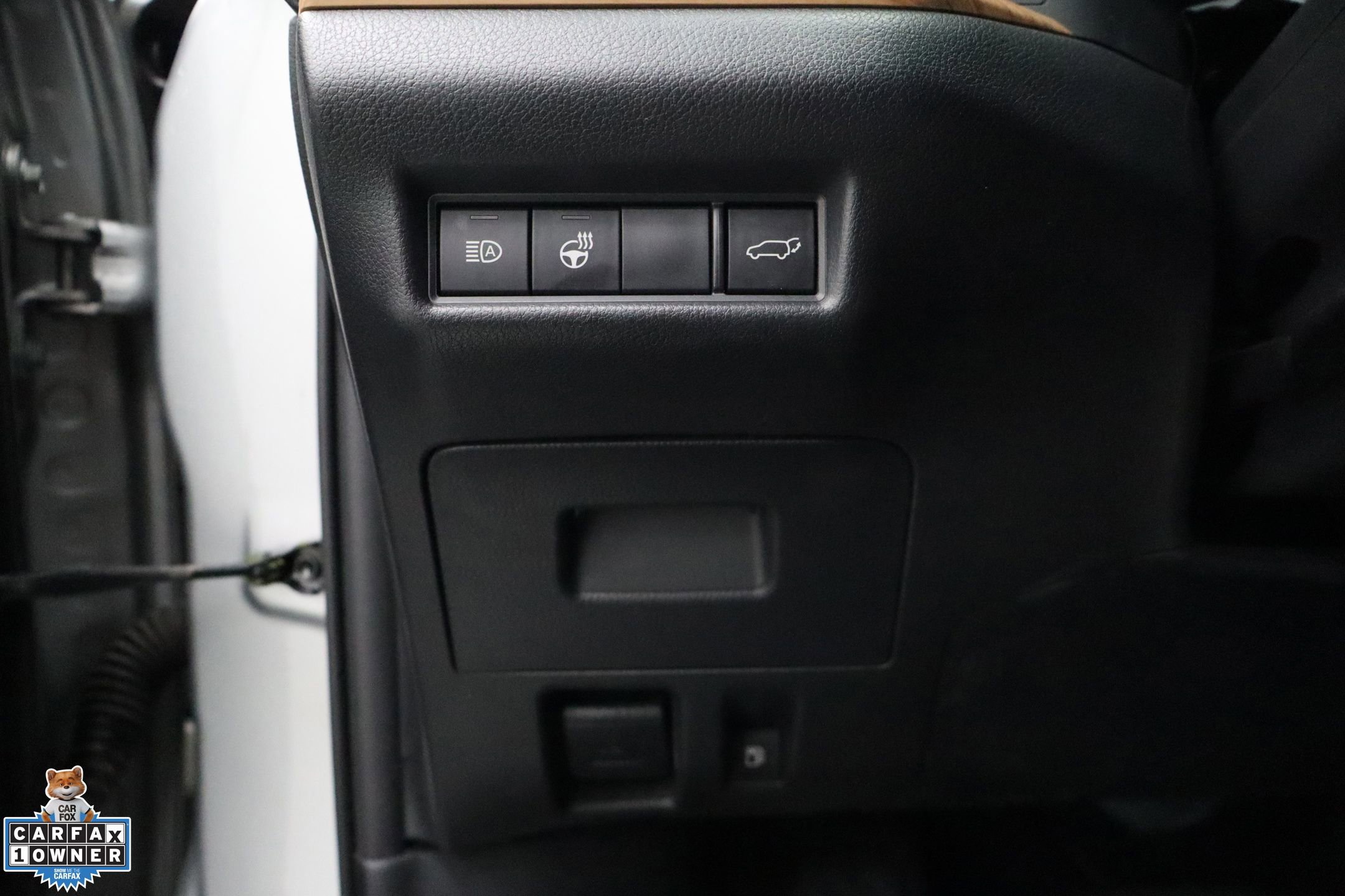 Used 2024 Toyota Grand Highlander AWD image 13