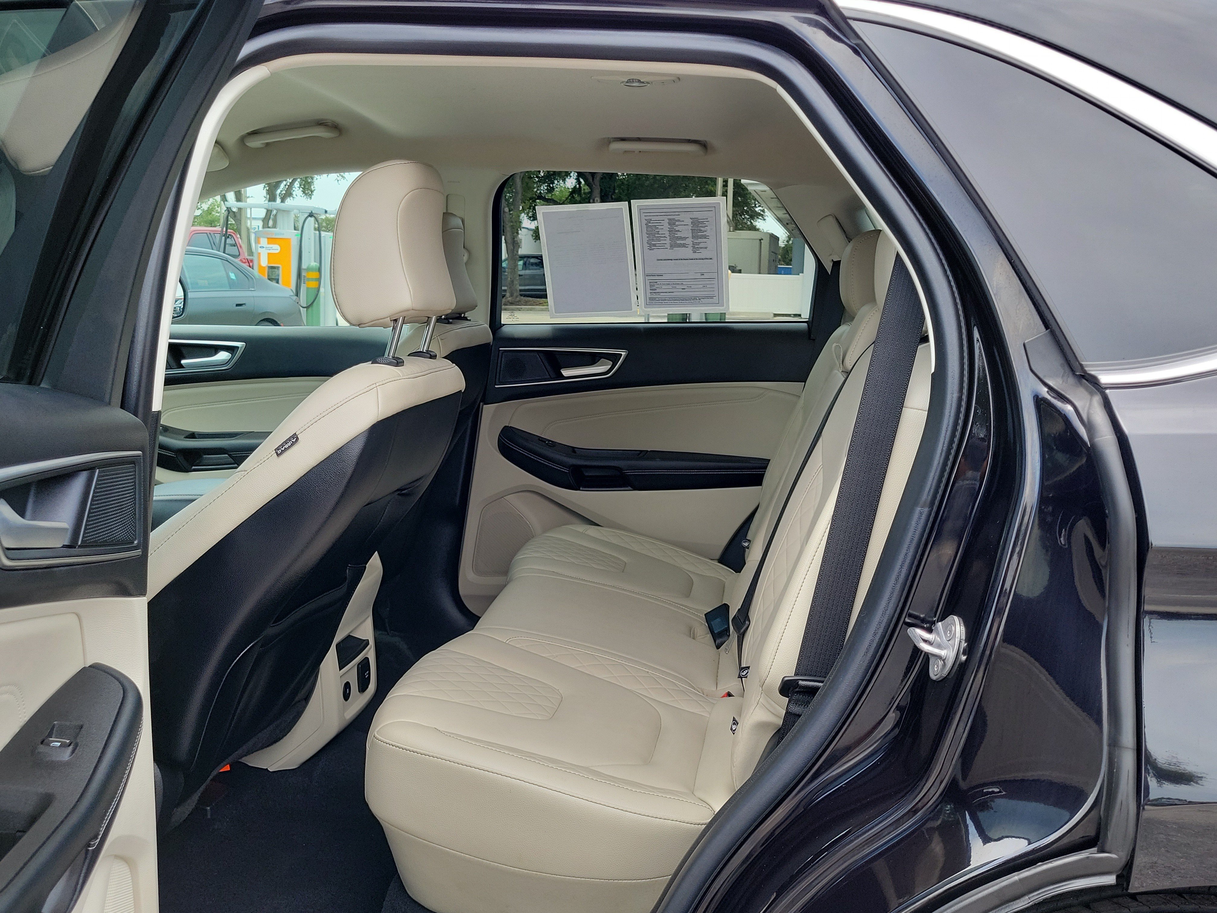 Certified 2024 Ford Edge Titanium AWD/4WD image 13