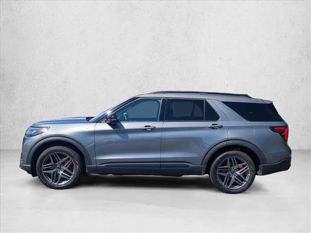 Certified 2025 Ford Explorer ST-Line w/ ST-Line Street Pack image 9