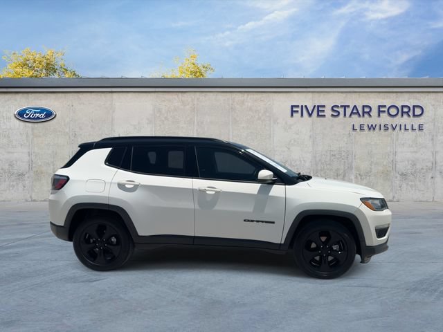 Used 2020 Jeep Compass Latitude FWD image 9