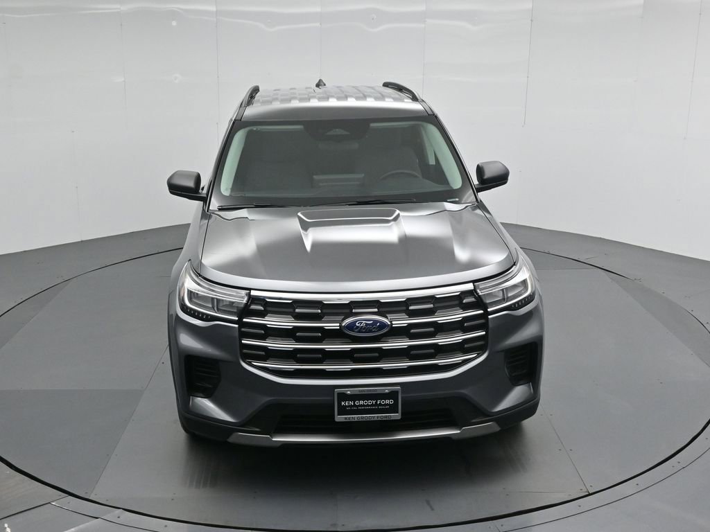 Certified 2025 Ford Explorer Active image 38