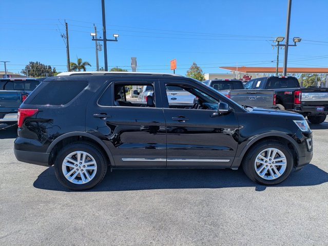 Certified 2017 Ford Explorer XLT w/ Equipment Group 202A video 2