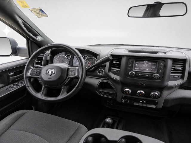 Used 2022 RAM 3500 Tradesman AWD/4WD image 17