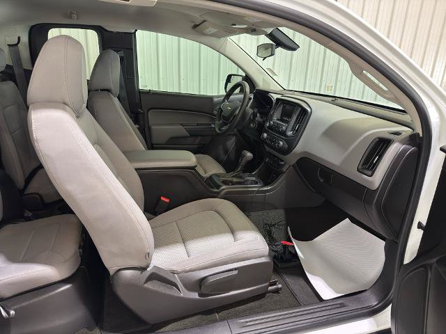 Used 2017 Chevrolet Colorado W/T w/ WT Convenience Package RWD image 29