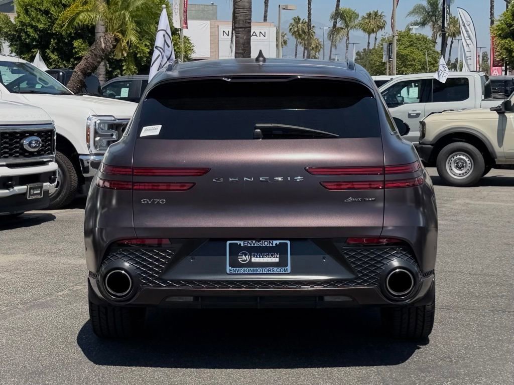Used 2022 Genesis GV70 3.5T Sport w/ Sport Prestige Package AWD/4WD image 8