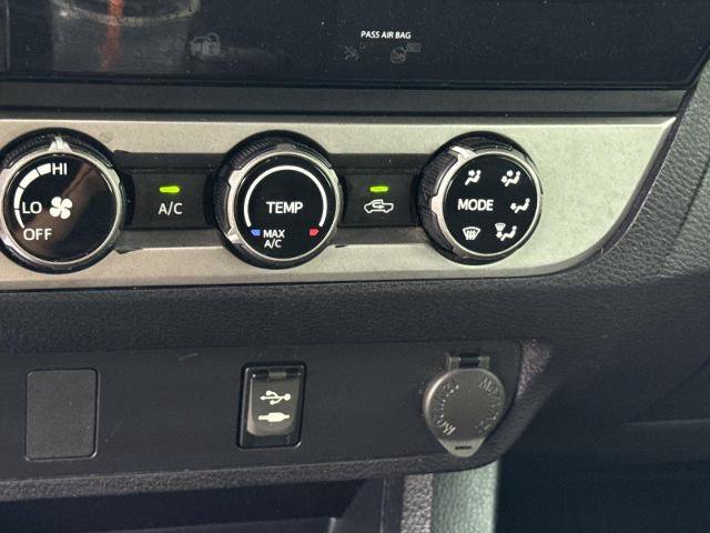Used 2018 Toyota Tacoma SR w/ SR Convenience Package RWD image 22