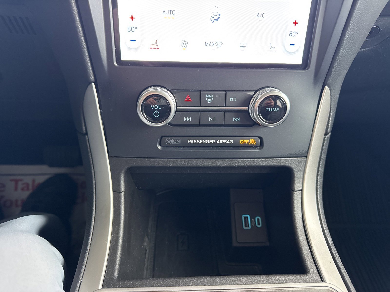 Certified 2023 Ford Edge SEL w/ Convenience Package image 31